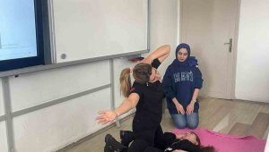 Elazığ'da ilk yardım eğitimleri sürüyor