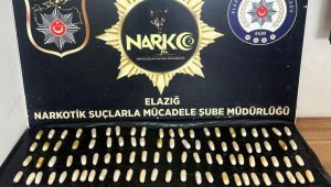 Uyuşturucu maddeyi midesinde saklamış
