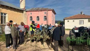 Elazığ'da 'Reflektör tak, görünür ol' kampanyası