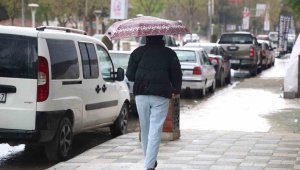 Elazığ'da kısa süreli sağanak