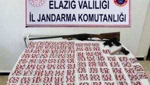 Elazığ'da uyuşturucu operasyonu: 2 bin 751 adet sentetik ecza hap ele geçirildi