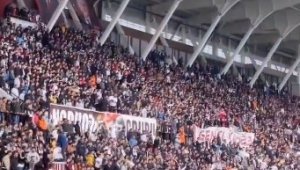 Elazığspor'a bir destek mesajı da Oktay Kaynarca'dan