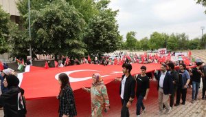 Üniversite öğrencileri Filistin için yürüdü