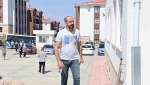 Bu okulda TYT'ye girenler 40 yaşında, geç kalanların heyecanı güldürdü