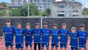 Elazığsporlu futbolcular yürekleri ısıttı