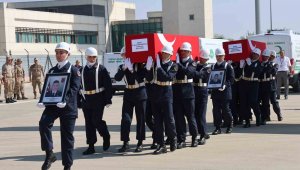 Tunceli'deki kazada şehit olan 4 asker memleketlerine uğurlandı