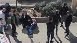 Elazığ'da otomobilin çarptığı yaya yaralandı