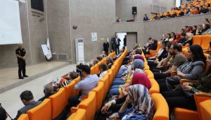 FÜ'de 'En İyi Narkotik Polisi Anne' programı düzenlendi