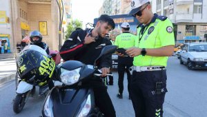 Kurallara uymayan motosiklet sürücülerine ceza yağdı