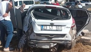 Otobüs ile otomobil çarpıştı: 1 yaralı