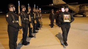 Şehit oğlunu karşılayan baba Hasan Alan: "Ülkesi, devleti, namusu için kahramanca şehit oldu"