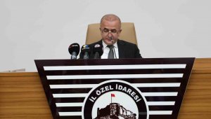 Vali Hatipoğlu: "Ülkemize dönük saldırıların sinemizde darmadağın olacağını Elazığ'dan haykırıyorum"