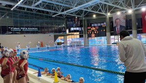 Elazığ Gençlik ve Spor su topu takımından başarılı performans