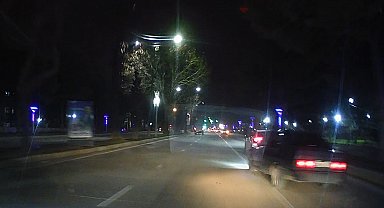 Elazığ'da makas atan sürücü kameralara yansıdı