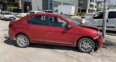 Elazığ'da trafik kazası: 3 yaralı