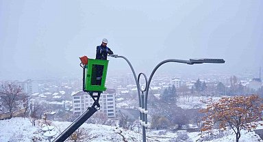 Fırat EDAŞ'tan bölgeye dev yatırım: Enerji altyapısı güçleniyor