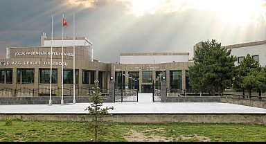 Nurettin Ardıçoğlu Kültür Merkezinde, kültür ve sanat programları devam ediyor