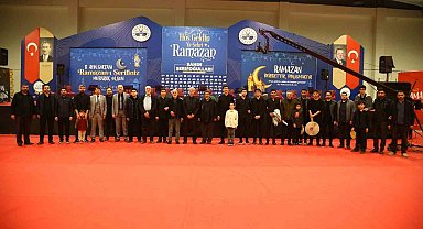 Ramazan etkinliklerinde Dar'ül Hazen tasavvuf topluluğu sahne aldı