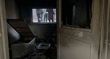 Kiracı evi ateş verdi, 70 yaşındaki ev sahibi gözyaşlarına hakim olamadı