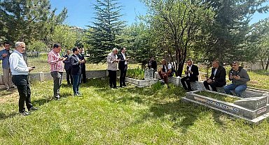 Ahmet Aytar Elazığ'da kabri başında anıldı