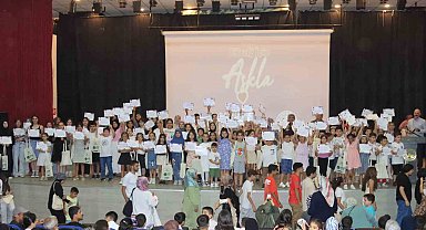 Elazığ Belediyesi yaz okulları mezunlarını verdi