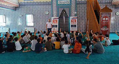 Elazığ'da 112 ekipleri yaz Kur'an kursu öğrencilerini bilgilendirdi