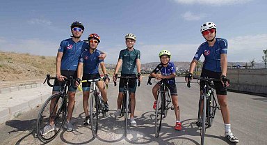 Elazığ'da 15 Temmuz'da pedallar milli birlik için döndü