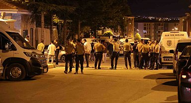 Elazığ'da iki aile arasında bıçaklı kavga : 3 yaralı