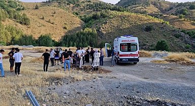 Elazığ'da otomobil takla attı: 2'si ağır 5 yaralı