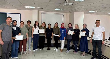 Elazığ'da sağlık hizmetleri istasyonlarına teşekkür belgesi