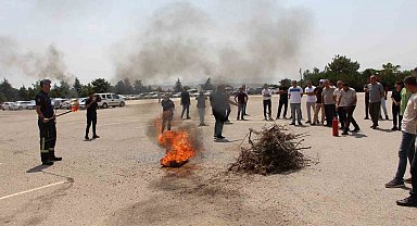 Elazığ'da sağlıkçılara yangın tatbikatı gerçekleştirildi