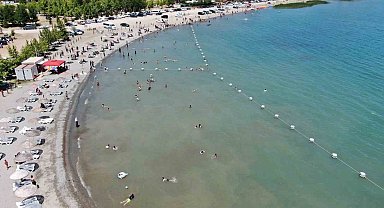 Yüzerken kalp krizi geçiren şahıs hayatını kaybetti