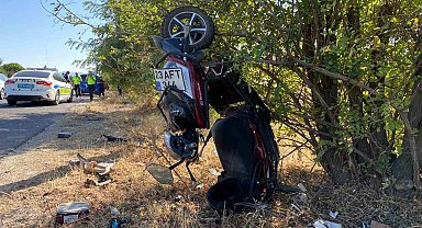 Aracın çarptığı motosikletin sürücüsü hayatını kaybetti