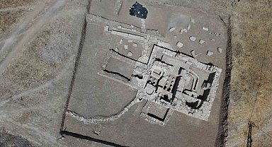 Bin 700 yıllık Roma hamamında yerden ısıtmalı sistem ortaya çıktı