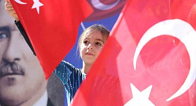 Elazığ'da 30 Ağustos Zafer Bayramı coşkusu