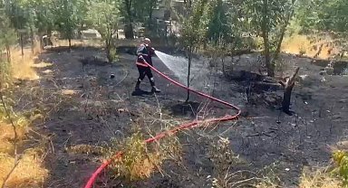Elazığ'da bahçe yangını