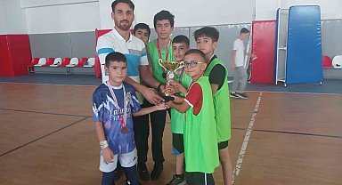 Elazığ'da futsal turnuvası sona erdi