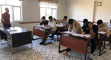 Elazığ'da meal ve tecvid sınavı gerçekleştirildi