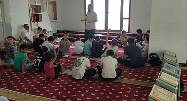 Elazığ'da öğrencilere teknoloji semineri