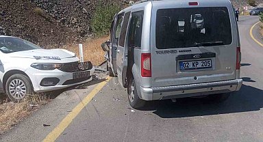 Elazığ'da trafik kazası: 6 yaralı