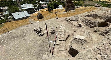 Tadım Kalesi ve Höyüğü'nde tarihe ışık tutan yeni bulgular