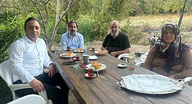 Elazığ'da 'Bayrak Evler' projesi devam ediyor