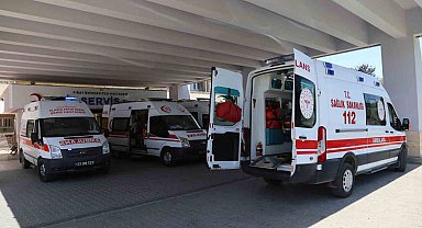 Elazığ'da iskele çöktü: 2 yaralı