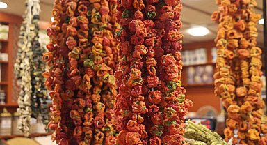 Elazığ'da kurutmalıklar tezgahlarda yerini aldı