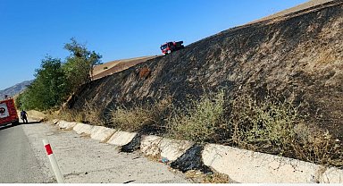 Elazığ'da otluk alanda yangın