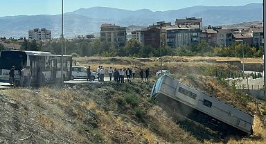 Elazığ'da park halindeki otobüs şarampole yuvarlandı