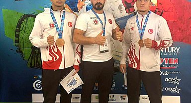 Elazığlı sporcular Avrupa'dan bronz madalya ile döndü