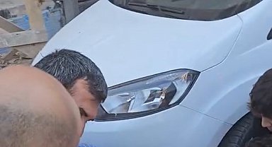 Kafasına inşaattan tuğla düşen şahıs yaralandı