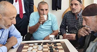 Arıcak'ta dama turnuvası başladı