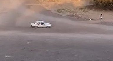 Biri drift attı, diğeri onu kayda aldı